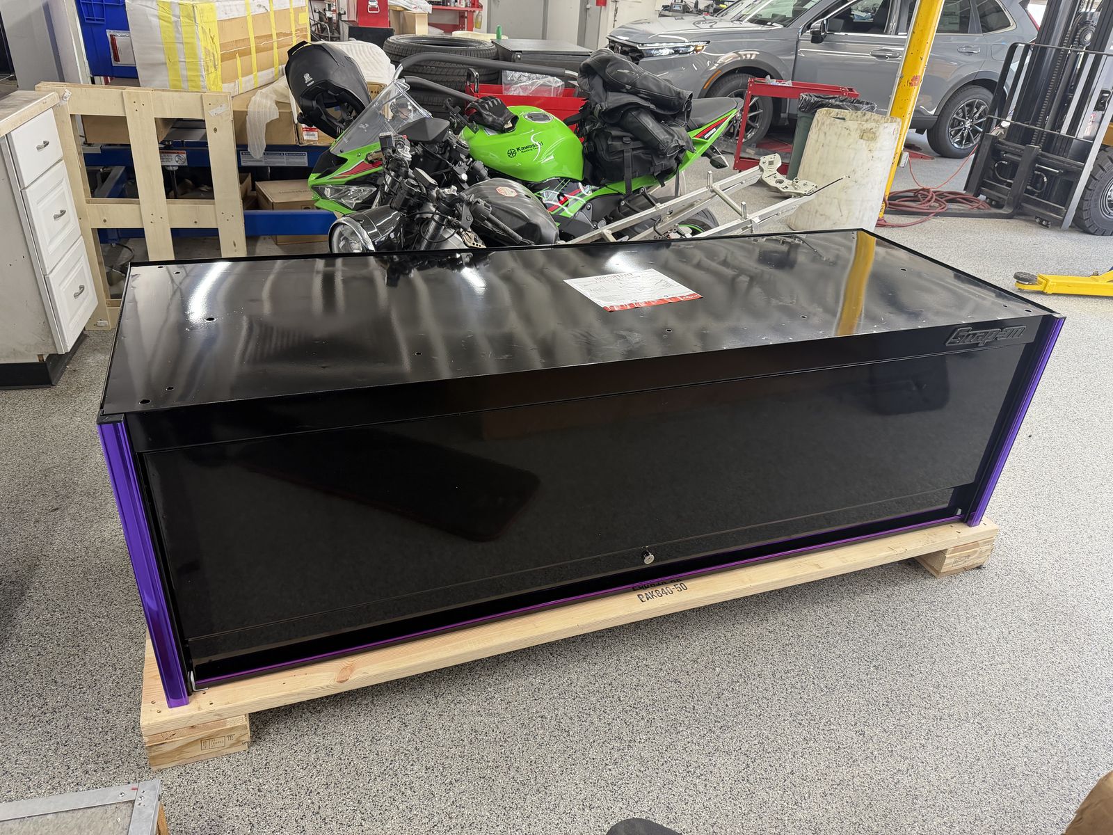 Snap On 84" Epiq Work Center Hutch Brand New