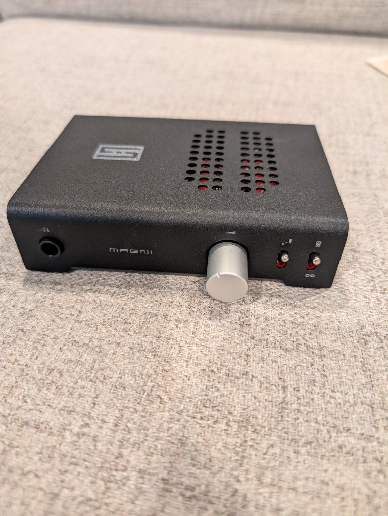 Schiit Audio Magni Unity with Mesh DAC
