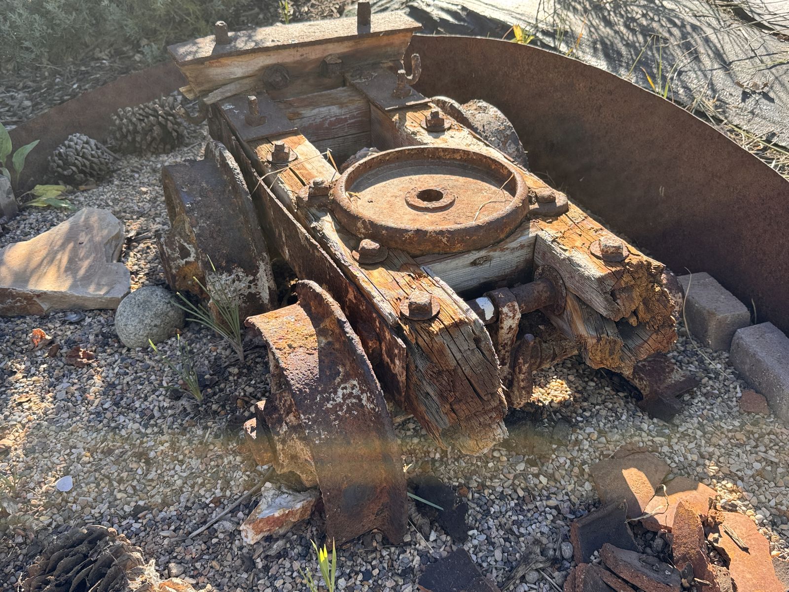 Main image 6