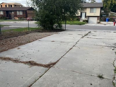 Secure & Convenient Parking For RV, Trailer, Boat