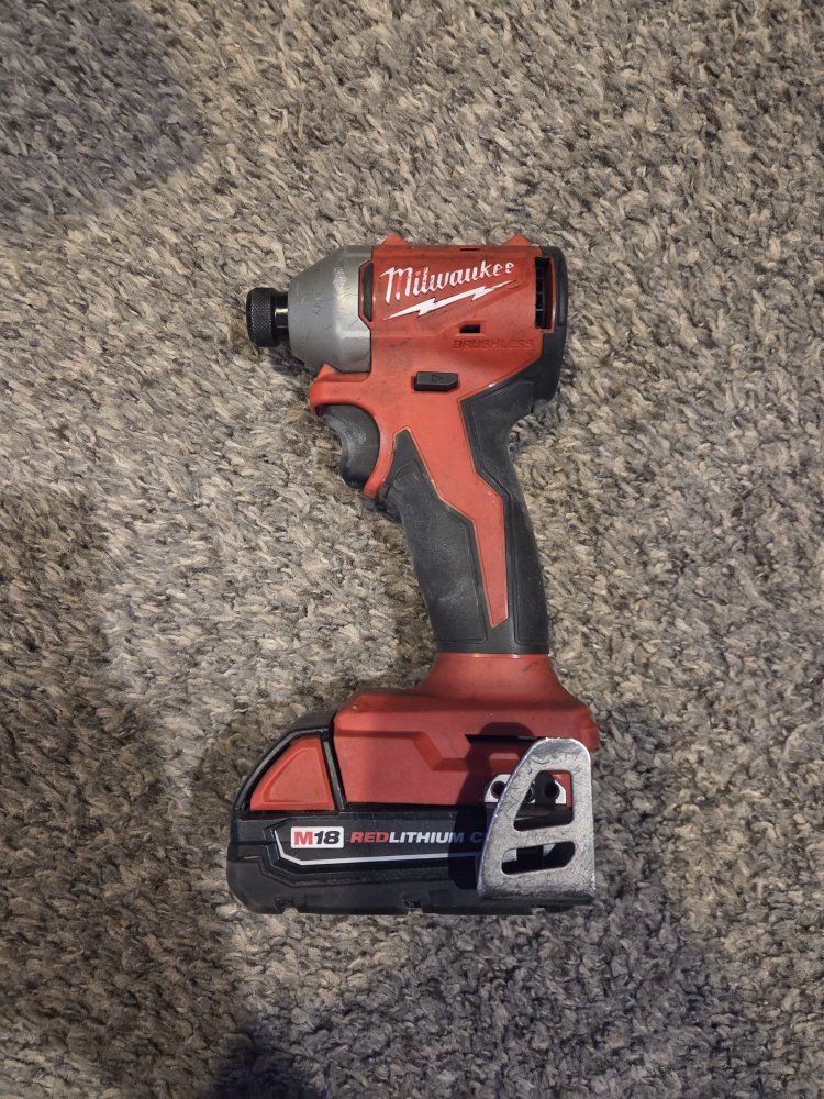 Milwaukee Impact with battery