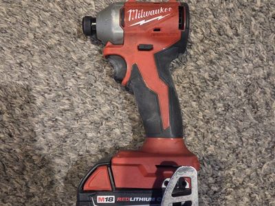 Milwaukee Impact with battery