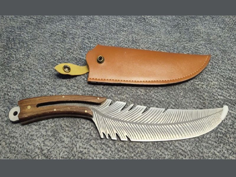 myhometownauction.com - May 12 & 14 and May 19: Knives - Many Styles and Sizes at Auction (My Hometown Auctions)
