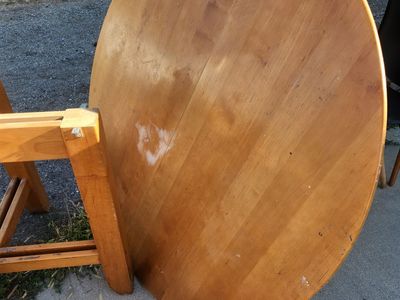 Free Dining table and chairs Spanish Fork
