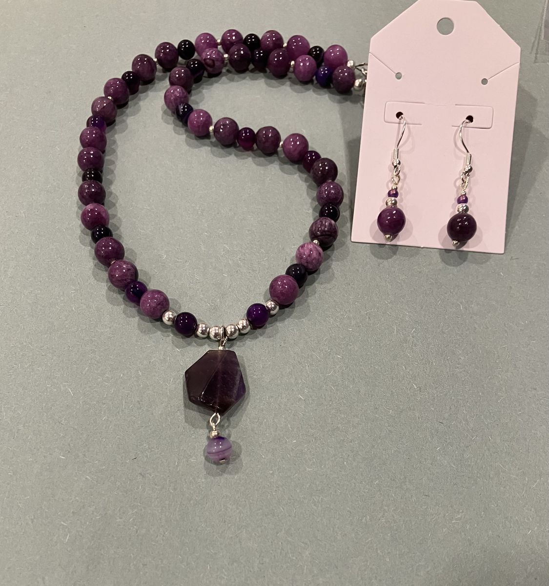 Vintage Style Amethyst Gemstone Pendant Necklace & Earrings