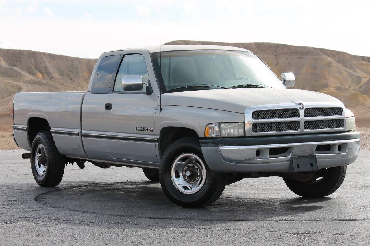 1997 DODGE RAM 2500 Laramie SLT