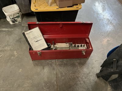 Romac Hot tap machine