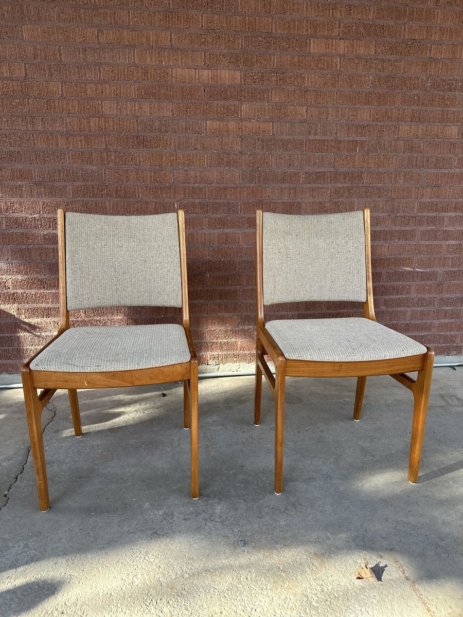 Vintage MCM Chairs - Set Of 2