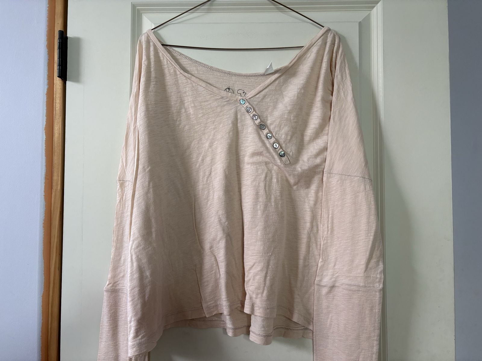 Threads 4 Thought Pale Pink Shirt Sz M