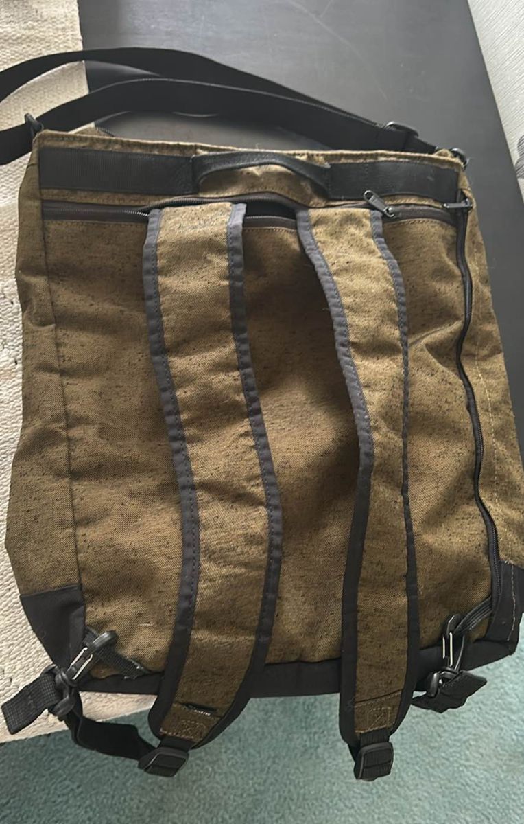 Main image 3