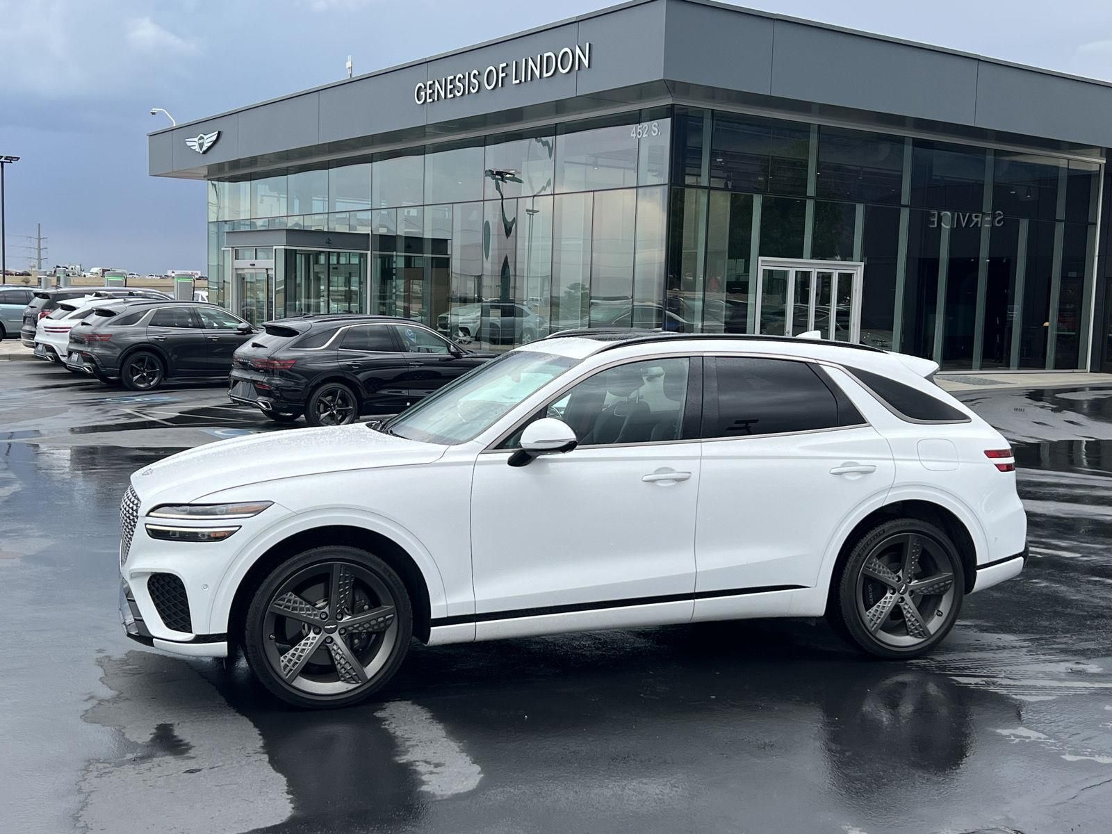 2023 Genesis GV70 2.5T Standard