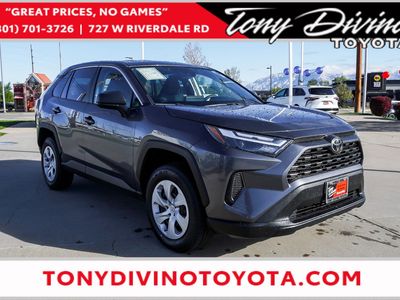 2024 Toyota RAV4 LE