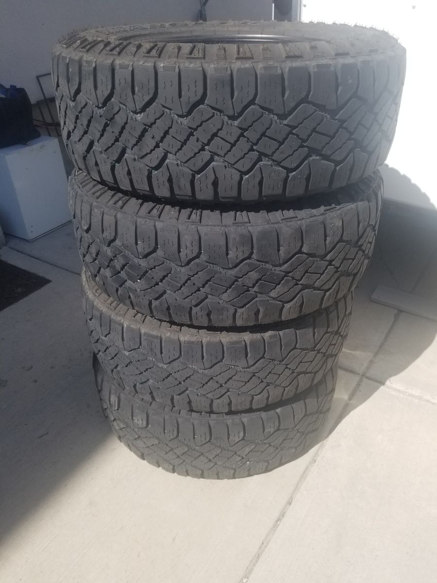 Goodyear Wrangler Duratrac 265x65-17