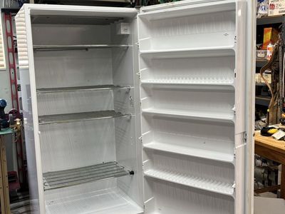 Upright freezer