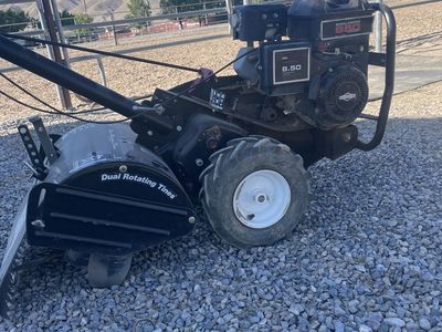 Craftsman 850/17 dual Rotating Tine tiller