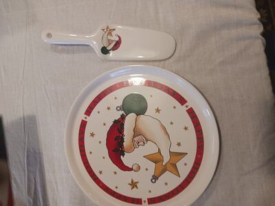 Christmas cake platter and server