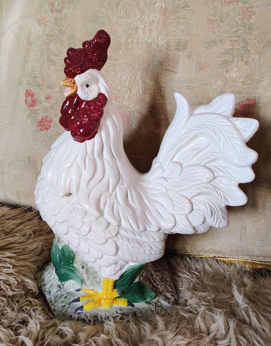 A vintage cookie jar mid-20-century style