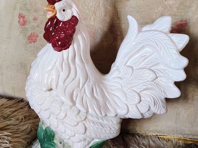 A vintage cookie jar mid-20-century style