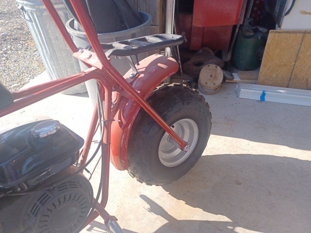 Main image 4