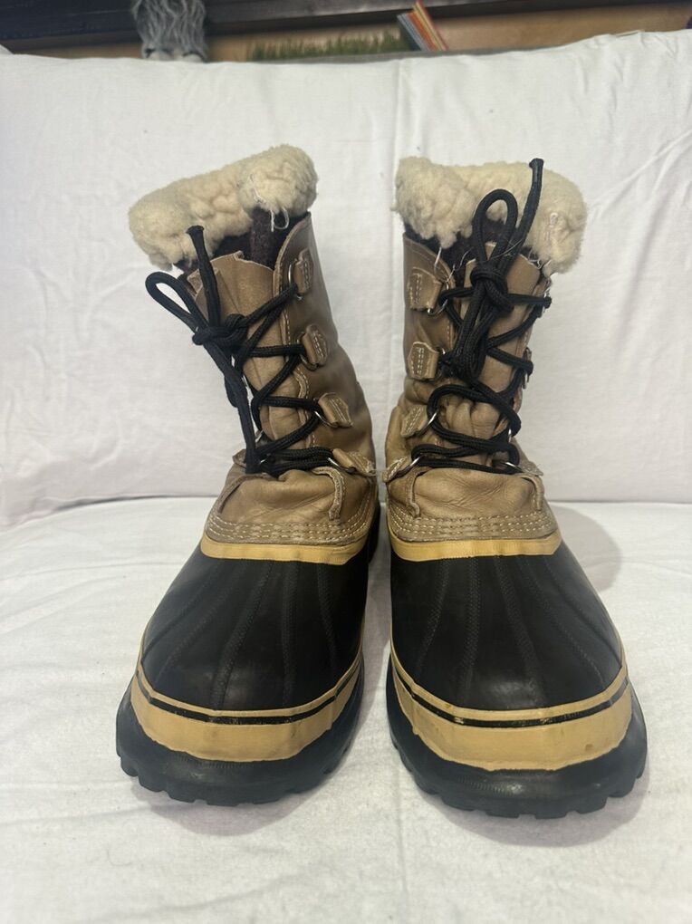 Sorel Caribou Men’s 10 Waterproof Winter Boots