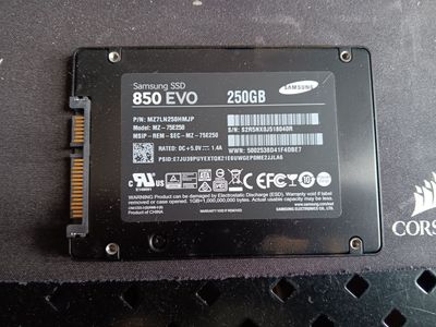 Samsung 850 EVO 250GB Solid State Drive SATA