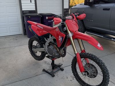 2025 Honda CRF 450RX Dirt Bike - Red, Used, Well-Maintained