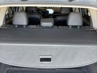 Retractable Cargo Cover / Shade