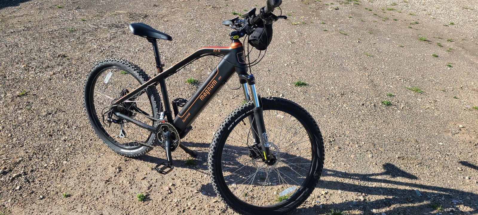 MAGNUM Summit 27.5                  Still New