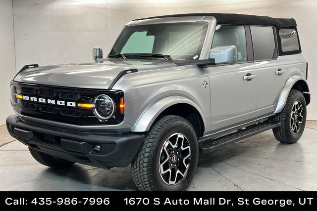 2023 Ford Bronco Base