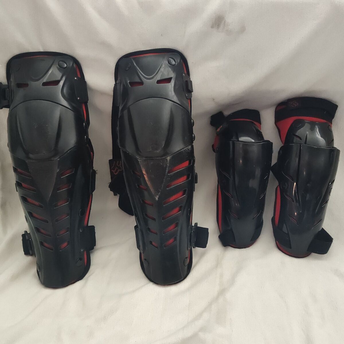 Fox adult knee and elbow guards