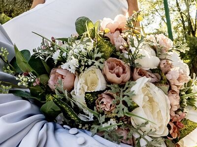 Wedding Bouquets - 2 Styles To Choose From