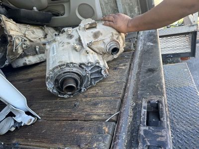 TRANSFER CASE CHEVROLET SILVERADO OR GMC SIERRA 2011 4x4
