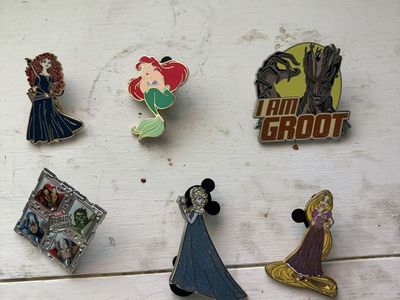 Official Disneyland pins