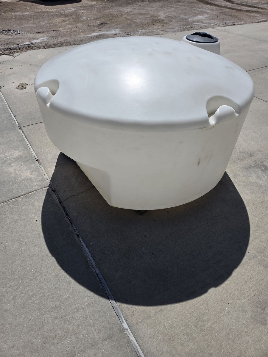 300 Gal Truck Bed Tank