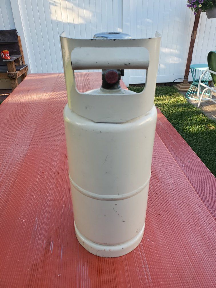 Main image 4