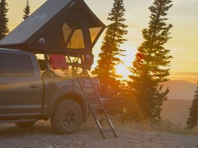 Lightweight rooftop tent and rack
