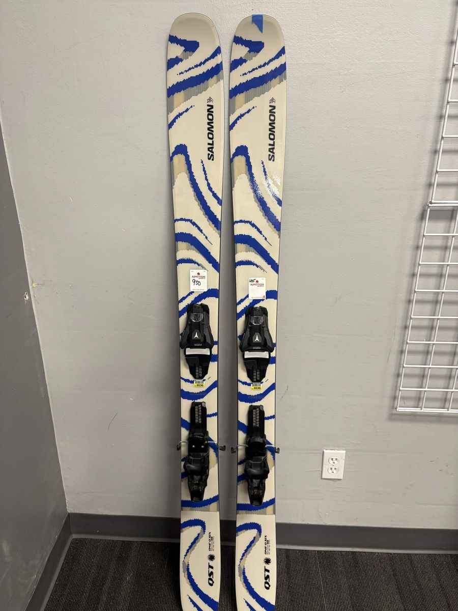 New 2026 Salomon QST 106 w/ Atomic NR Strive 11 GW Demo Binding- 165cm