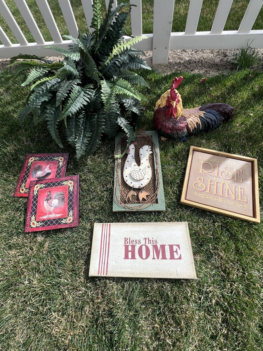 Rooster Decoration's