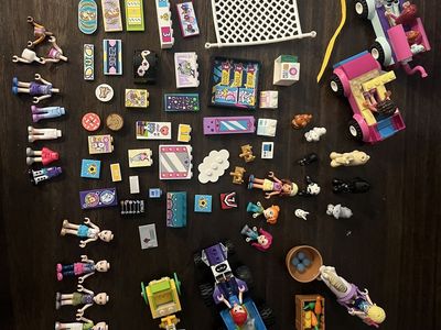 LEGO Friends Mixed Minifigures Parts Vehicles and Accessories Lot