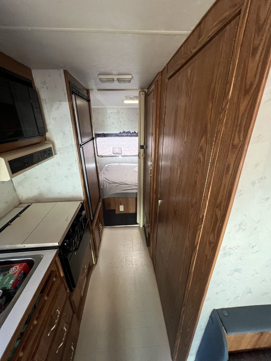Main image 18