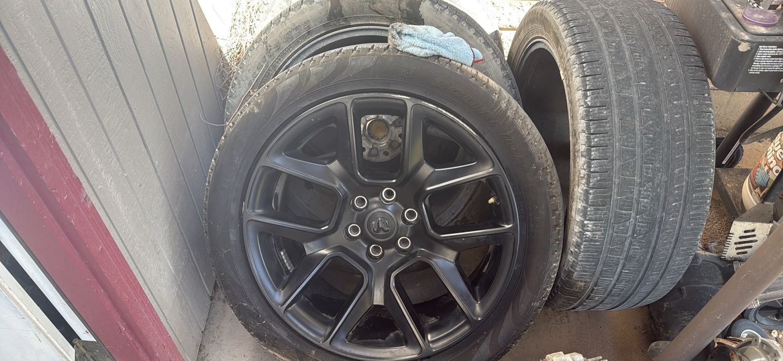 2022 RAM 1500 Stock wheels