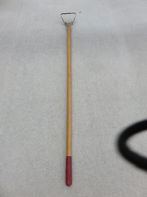 SOFT HANDLED WEED SCRAPER MADE BY TRUE TEMPER