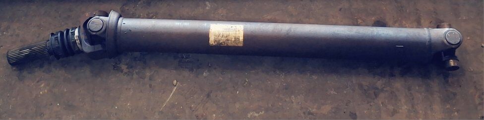 2012 GM Silverado 1500 4WD Front driveshaft