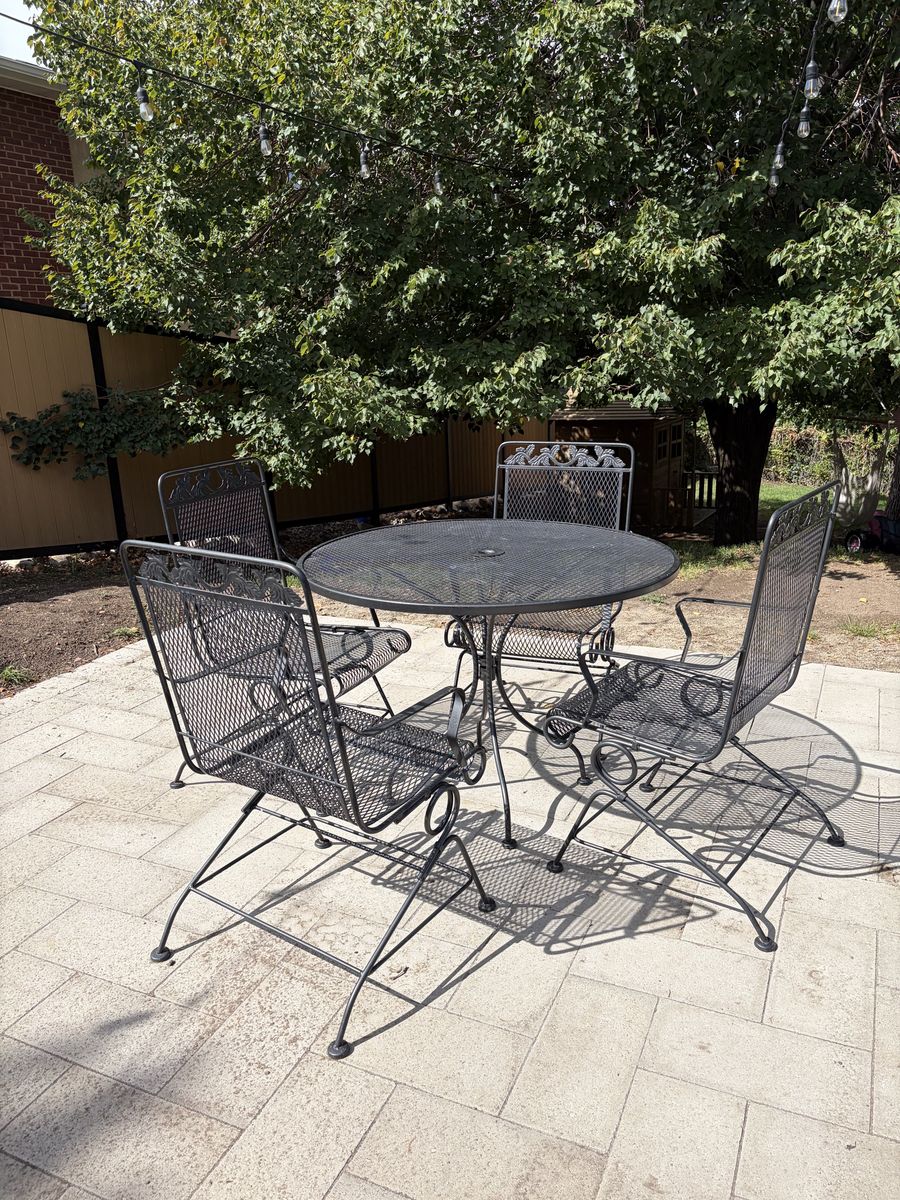 Black Metal Mesh Patio Dining Set with Table and Four Chairs