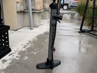 Blackburn Air Tower 1 Bike Floor Pump - Grey/Black