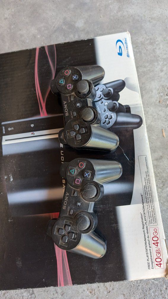 Sony PlayStation 3 Console with 2 Controllers - Used - Plus Games Collection