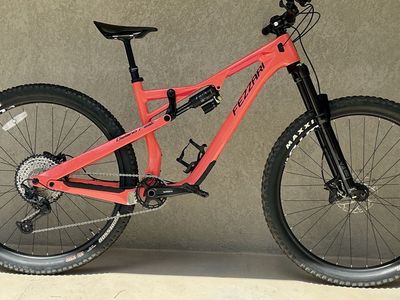 Fezzari Delano Peak - Like New!