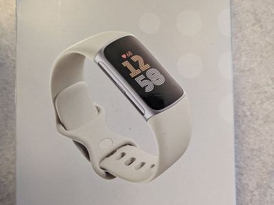 Unopened Google Fit Bit Charge 6