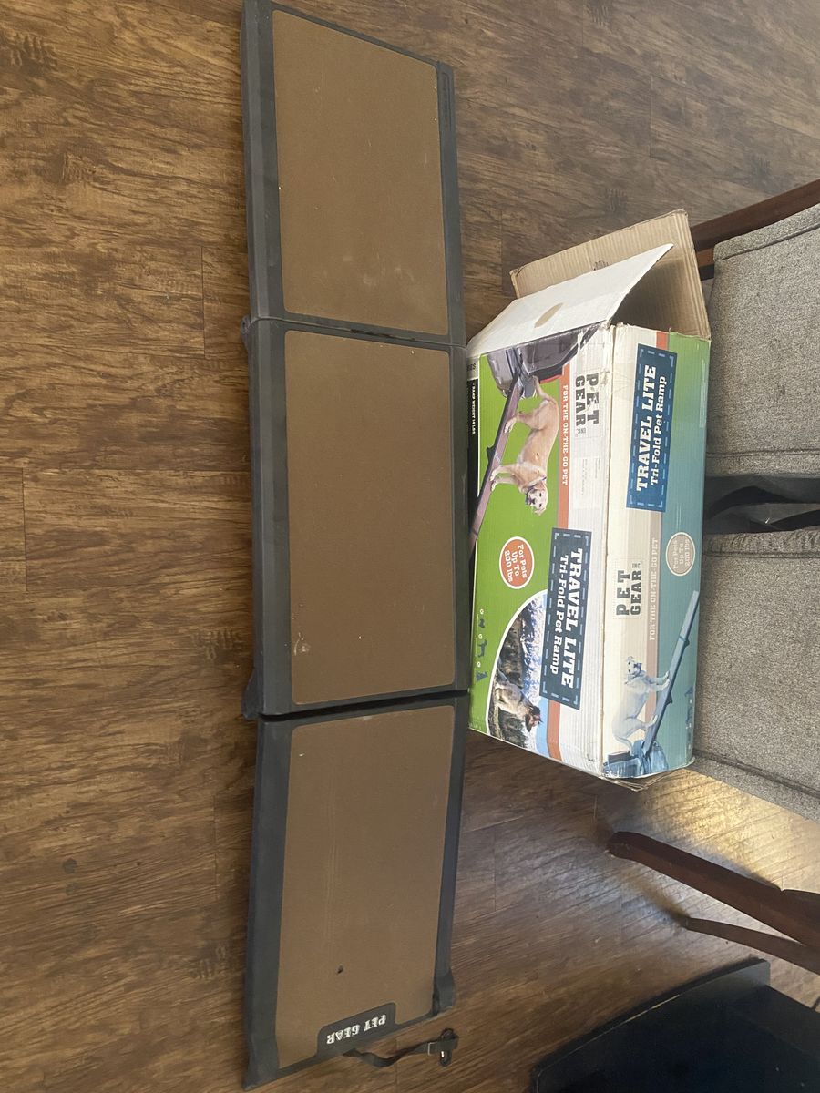Pet Gear Travel Lite Tri-Fold Pet Ramp