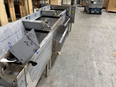 New NEVER INSTALLED Stainless Steel Commercial Bar Ice Bin Cooler with Speed Rail - Restaurant Equipment